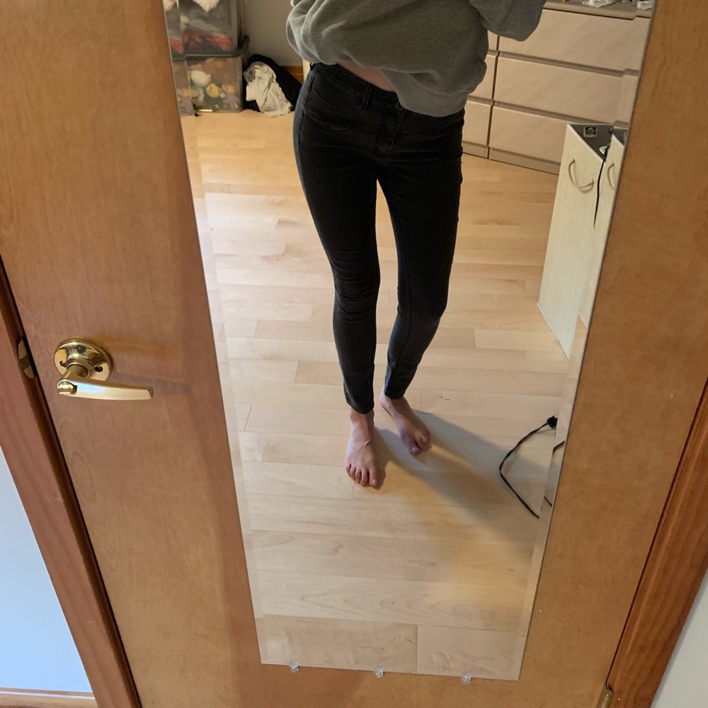 High Rise Bullhead Skinny Jeans